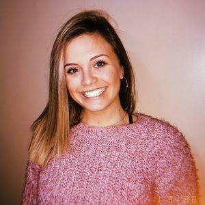 Meet your Posher, Jade